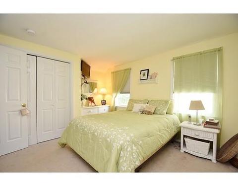 14 Jay Dr, Framingham, MA 01701 photo 17