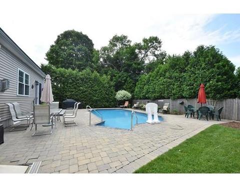 14 Jay Dr, Framingham, MA 01701 photo 22