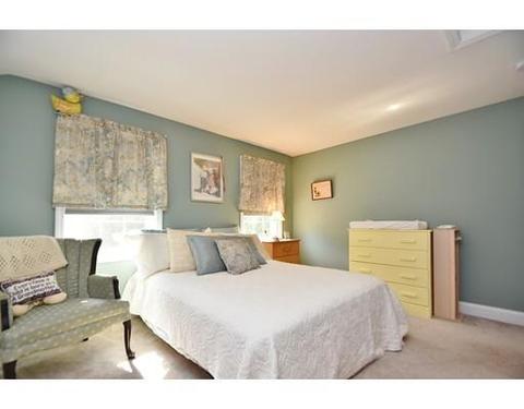 14 Jay Dr, Framingham, MA 01701 photo 14