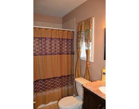 87 Clantoy St, Springfield, MA 01104 photo 18