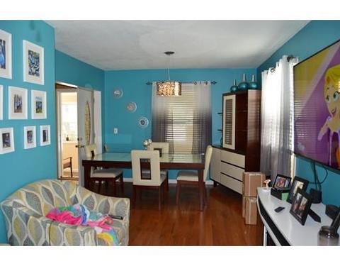 87 Clantoy St, Springfield, MA 01104 photo 10