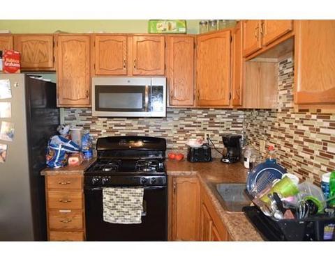 87 Clantoy St, Springfield, MA 01104 photo 7