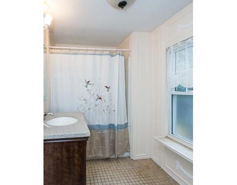 109 Wayne St, Springfield, MA 01118 photo 28