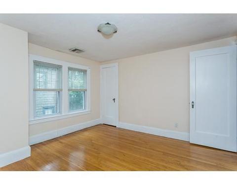 109 Wayne St, Springfield, MA 01118 photo 24