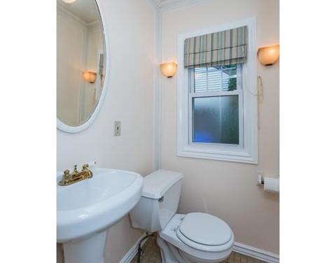 109 Wayne St, Springfield, MA 01118 photo 19