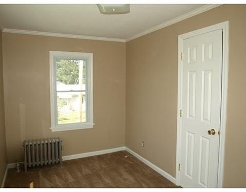3 Canton St, Springfield, MA 01104 photo 19