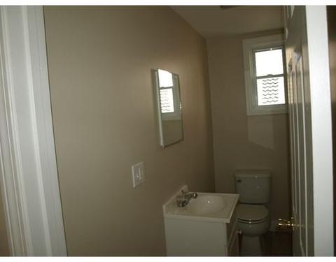 3 Canton St, Springfield, MA 01104 photo 10