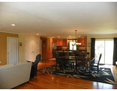 897 Main, Acton, MA 01720 photo 3
