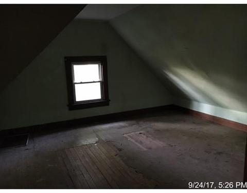 42 Sterns Ter, Springfield, MA 01105 photo 13