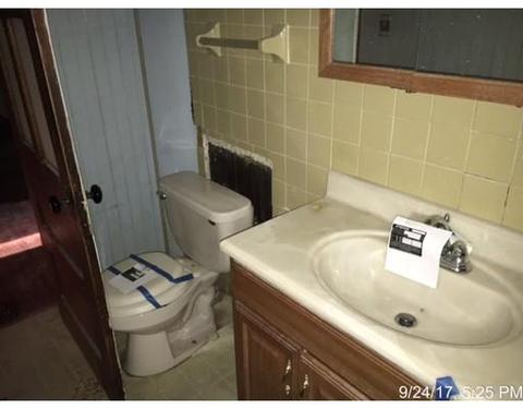 42 Sterns Ter, Springfield, MA 01105 photo 12