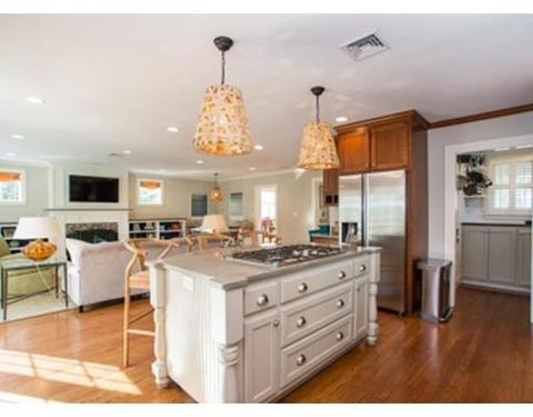25 Free St, Hingham, MA 02043 photo 5