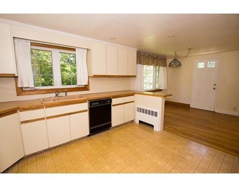 11 Greenbriar Rd, Canton, MA 02021 photo 6