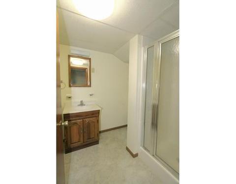 36 Oneida Ave, Worcester, MA 01606 photo 11