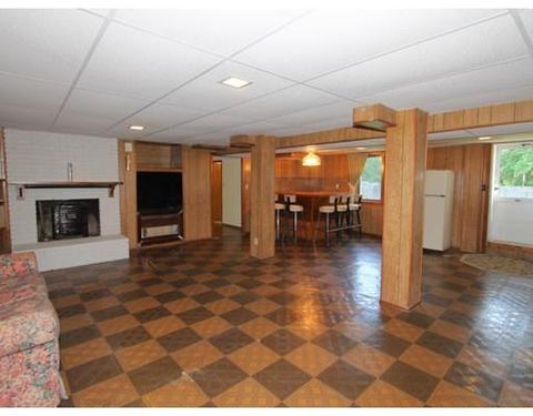 36 Oneida Ave, Worcester, MA 01606 photo 8