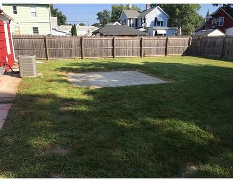 307 Chicopee St, Chicopee, MA 01013 photo 4