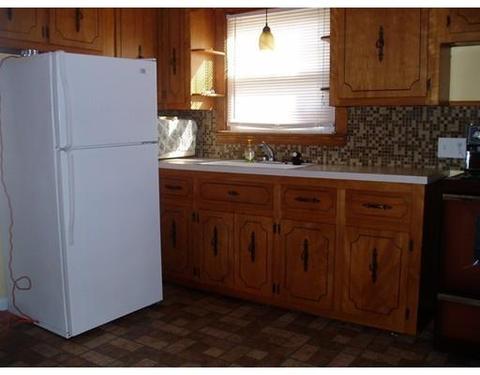 307 Chicopee St, Chicopee, MA 01013 photo 6