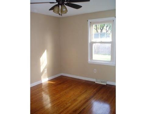 307 Chicopee St, Chicopee, MA 01013 photo 14