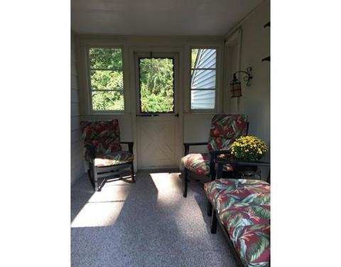 21 Maple St, Hudson, MA 01749 photo 5