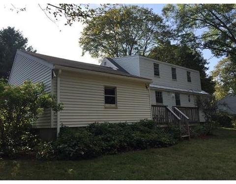 21 Maple St, Hudson, MA 01749 photo 2
