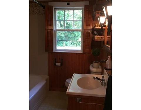 21 Maple St, Hudson, MA 01749 photo 12