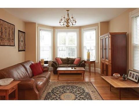 135 Davis Ave #2, Brookline, MA 02445 photo 2
