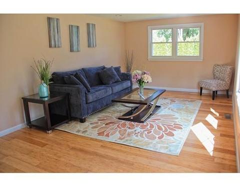 1872 Parker St, Springfield, MA 01128 photo 7