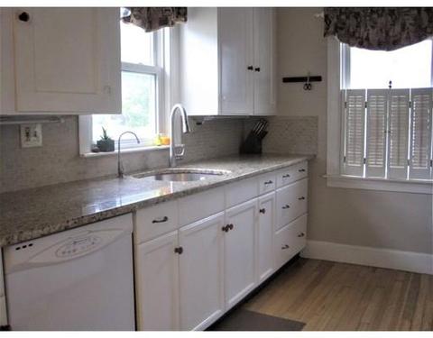 47 Wickman Dr, Gardner, MA 01440 photo 4