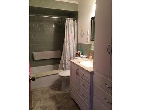 423 Main St, Fairhaven, MA 02719 photo 7