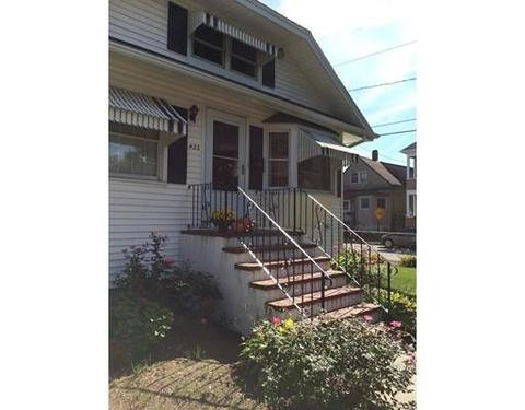 423 Main St, Fairhaven, MA 02719 photo 2