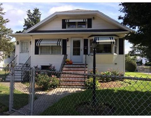 423 Main St, Fairhaven, MA 02719 photo 1