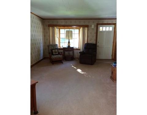 423 Main St, Fairhaven, MA 02719 photo 4