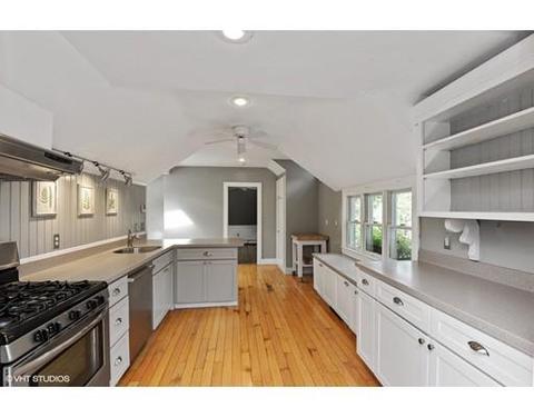 33 Captain Murphys Way, Barnstable, MA 02630 photo 4