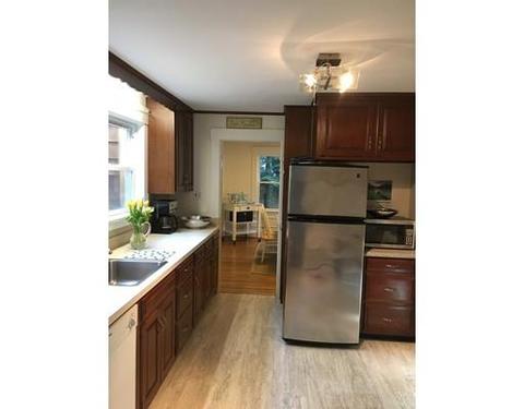 10 Goldsmith Ave, Beverly, MA 01915 photo 5