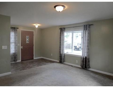 111 Oklahoma St, Springfield, MA 01104 photo 2