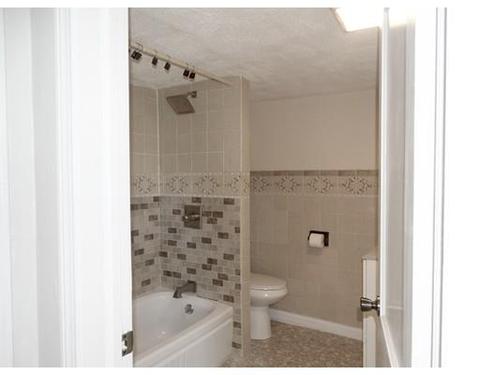 111 Oklahoma St, Springfield, MA 01104 photo 24