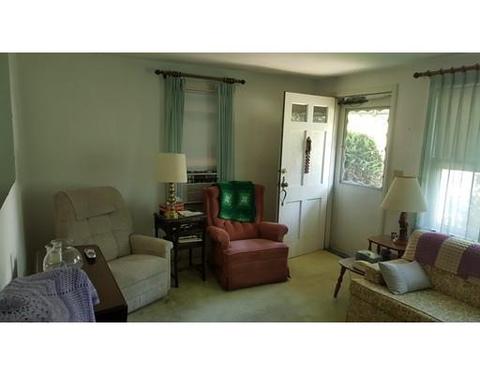 34 Eleanor Rd, Springfield, MA 01108 photo 2