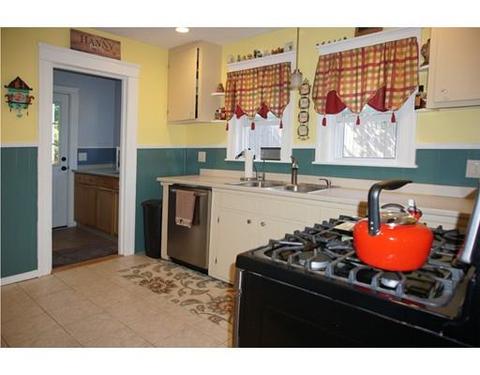 7 Clason Rd, Worcester, MA 01606 photo 4