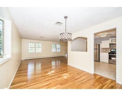 31 Haystack Rd, Reading, MA 01867 photo 7