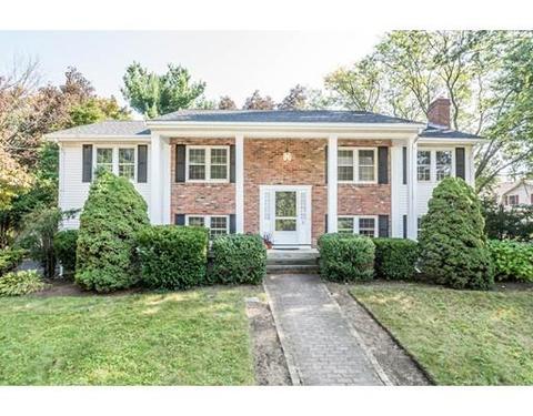31 Haystack Rd, Reading, MA 01867 photo 1