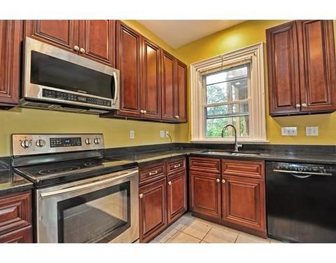 25 Walnut St, Milford, MA 01757 photo 6