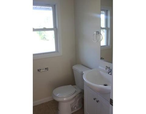 27 Camardo Dr, Wareham, MA 02571 photo 7