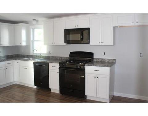 27 Camardo Dr, Wareham, MA 02571 photo 4