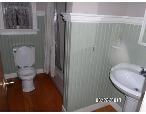 16 Brooks Rd, Bourne, MA 02532 photo 5