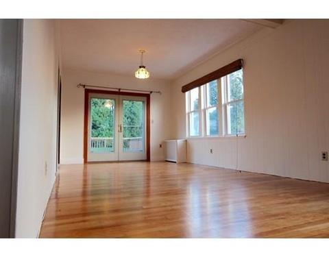 106 Whitmarsh Ave, Worcester, MA 01606 photo 5