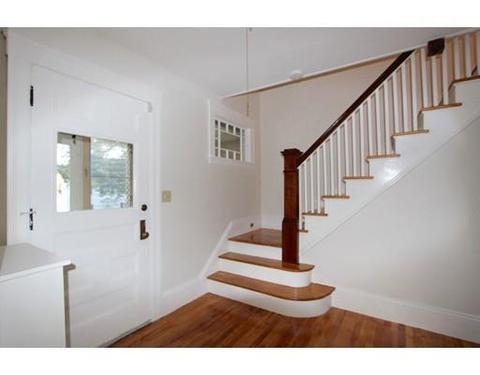 106 Whitmarsh Ave, Worcester, MA 01606 photo 3