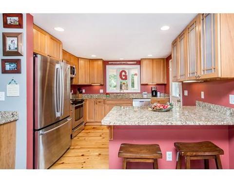 239 Concord St, Gloucester, MA 01930 photo 8