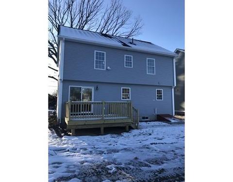 31 Laurence St, Springfield, MA 01104 photo 4