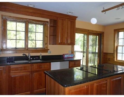 149 Bartlett Ln, Orange, MA 01364 photo 9