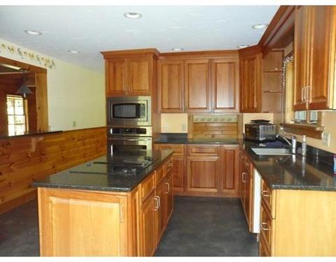 149 Bartlett Ln, Orange, MA 01364 photo 10