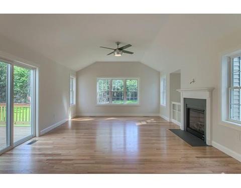 57 Chapman St, Dunstable, MA 01827 photo 2